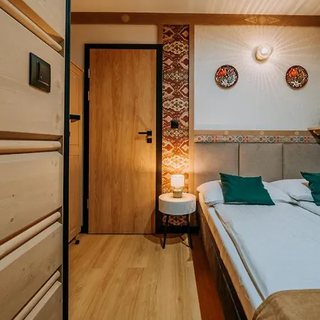U Galow Bed & Breakfast *